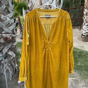Stunning Anthropologie gold crushed velvet dress size XL